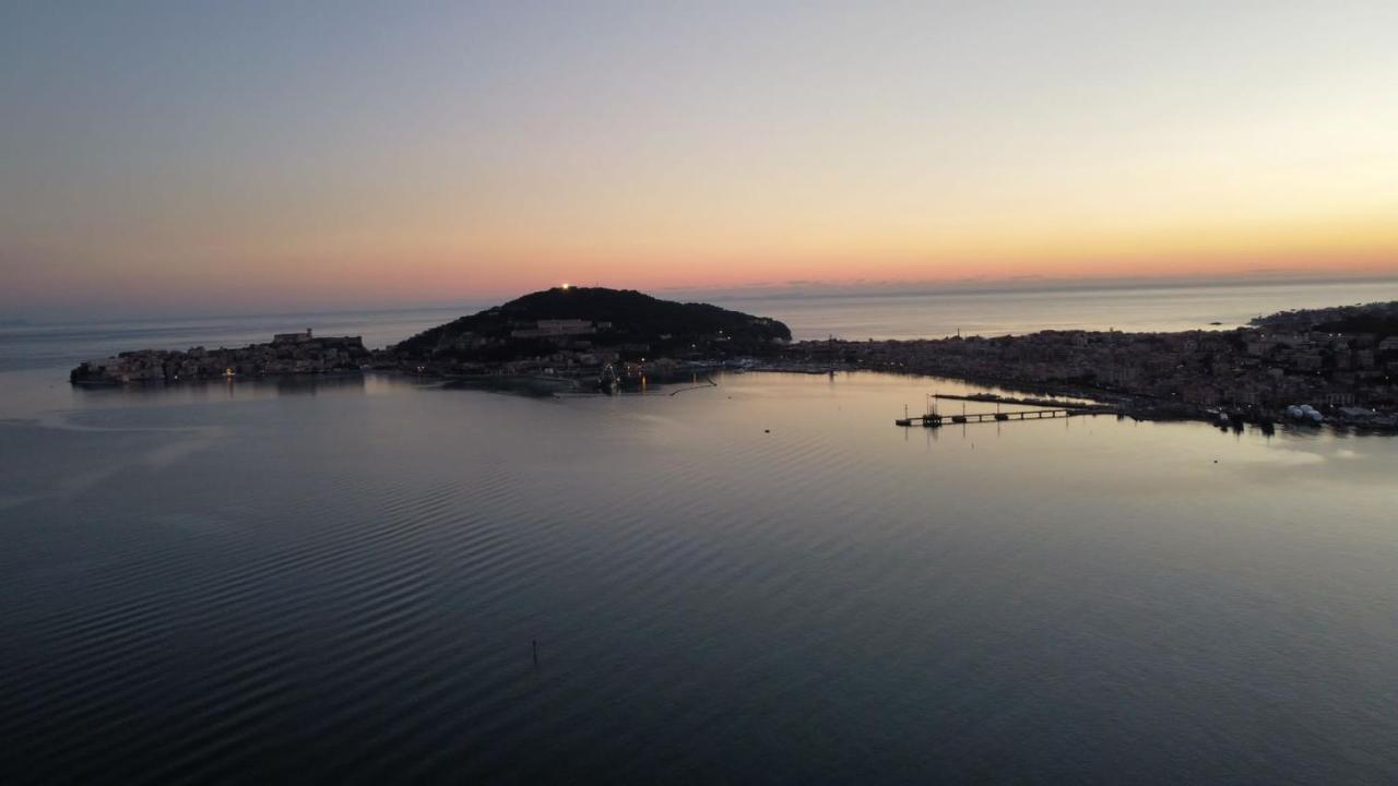 Brezza Di Mare Gaeta B&B מראה חיצוני תמונה